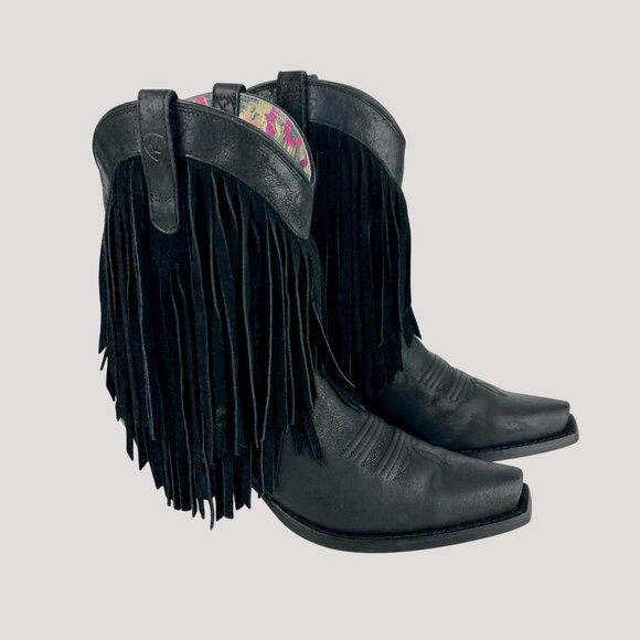 Ariat Womens Fringe Snip Toe Short Boots Black Leather Western Cowgirl size 7.5B - Picture 1 of 16